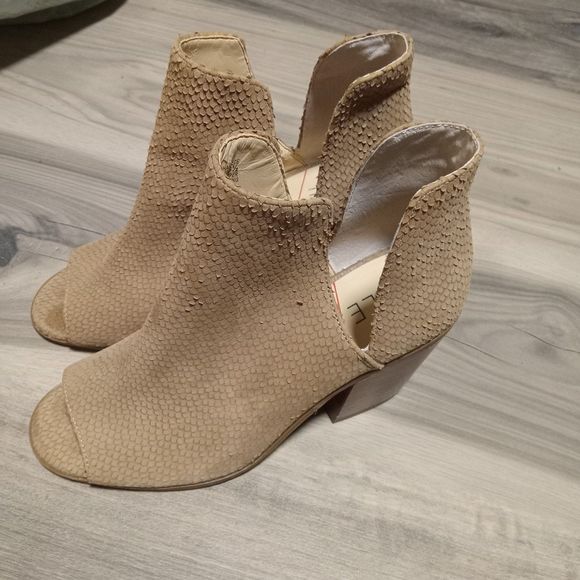 Sole Society Shoes - Sole society so-charliece boots